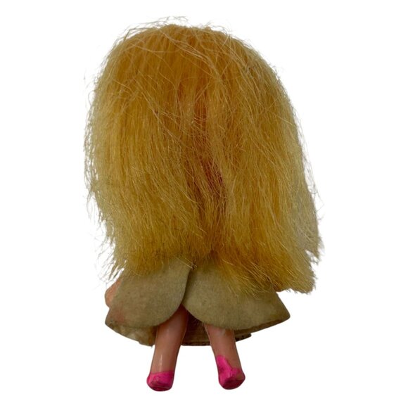 Vintage Little Kiddles Miniature Doll Toy Blonde Hair Gold Felt Pink Shoes 3" - Picture 8 of 10